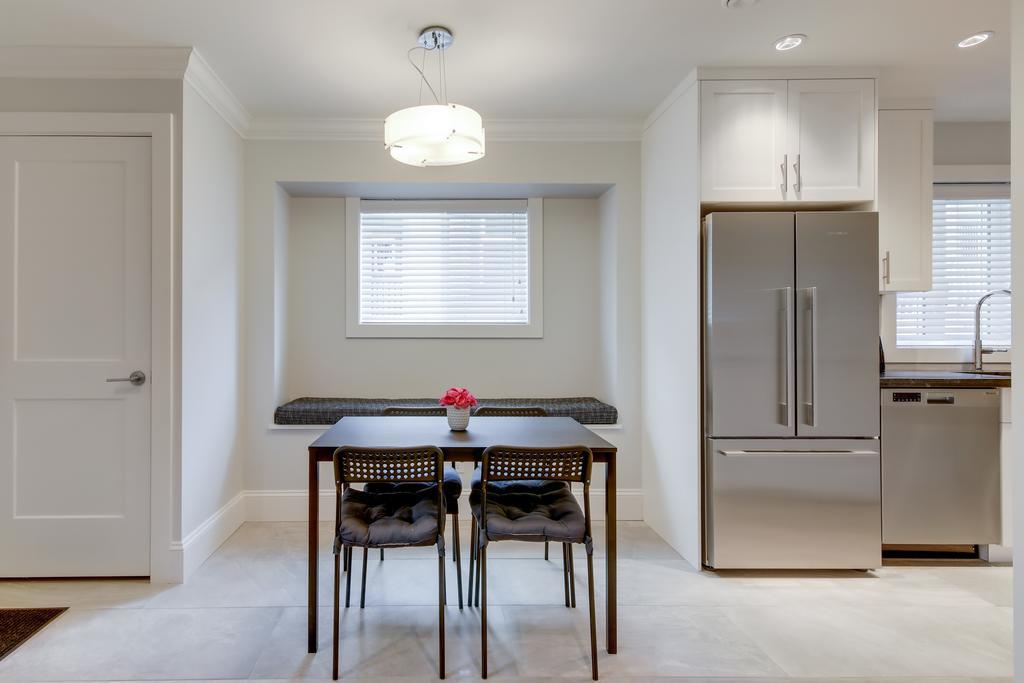 Villa New Urban Modern Main St. Coach House Vancouver Exterior foto